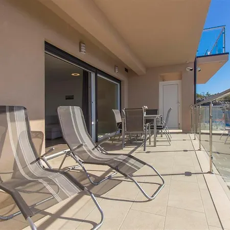 Of Murter, Two Bedroom * 穆泰尔岛