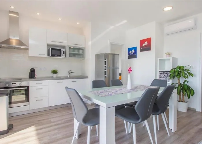 Lägenhet Of Murter, Two Bedroom