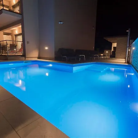 Of Murter, Two Bedroom شقة