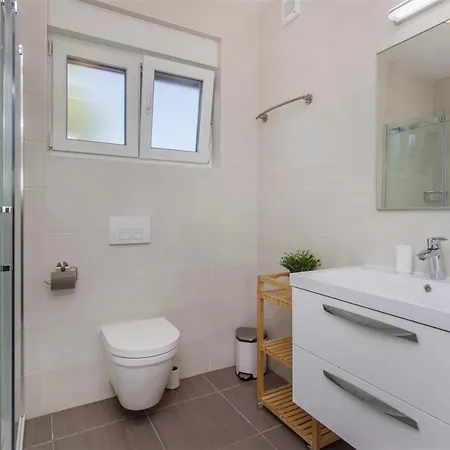 Of Murter, Two Bedroom مورتير